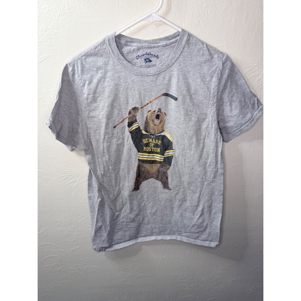 Chowdaheadz Men's Boston Bruins Graphic Tee - Size Medium